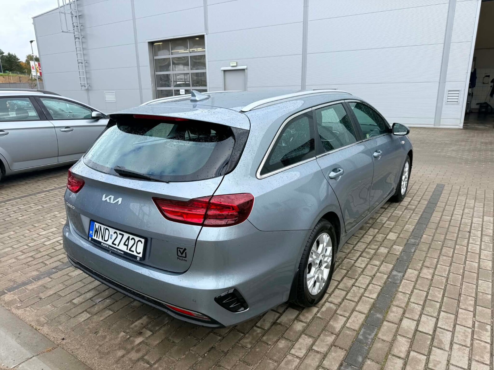 Kia Ceed - zdjęcie 2