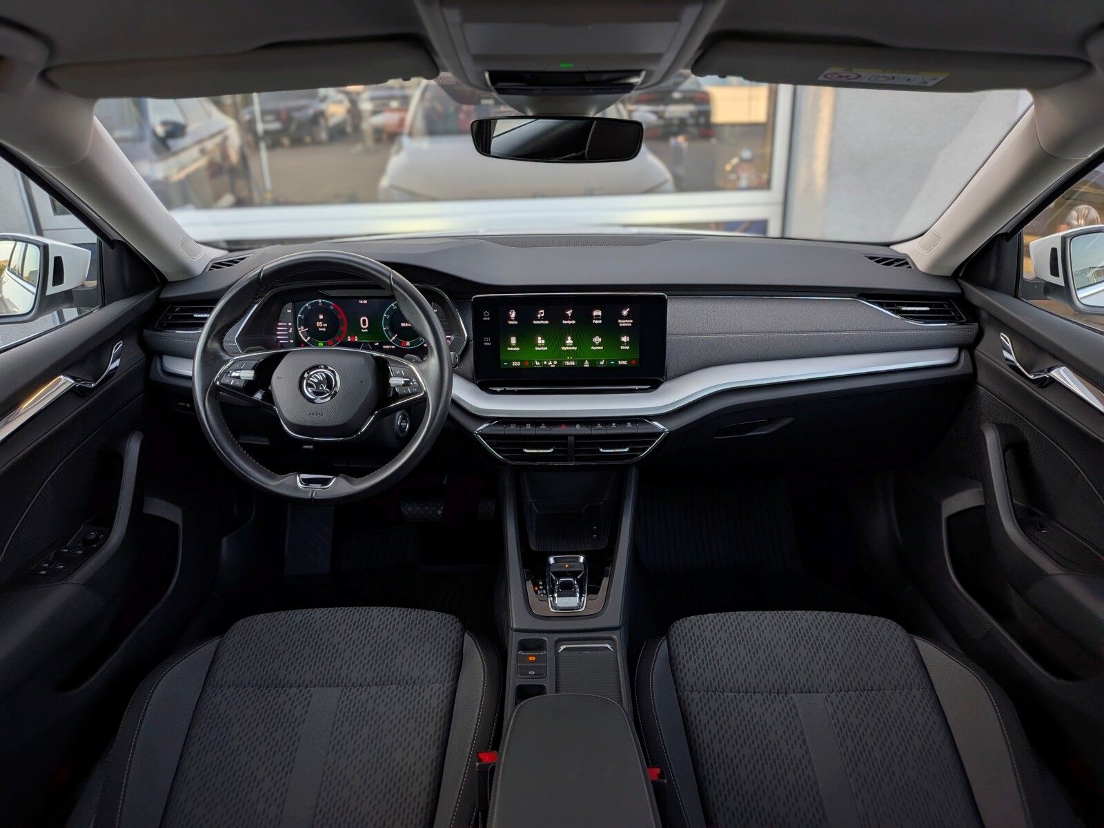 Škoda Octavia Combi - zdjęcie 18