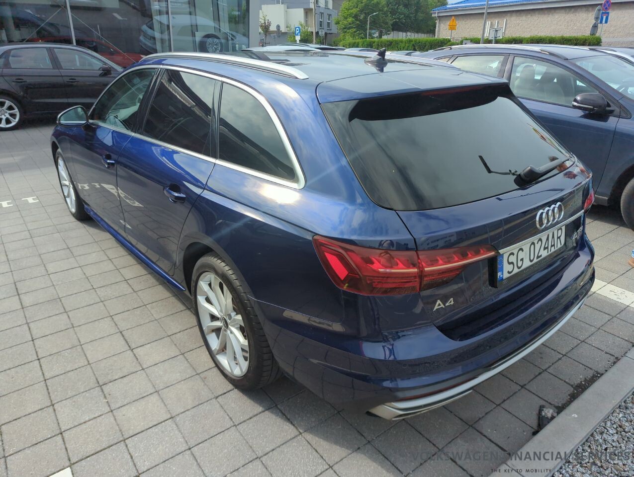 Audi A4 Avant - zdjęcie 6
