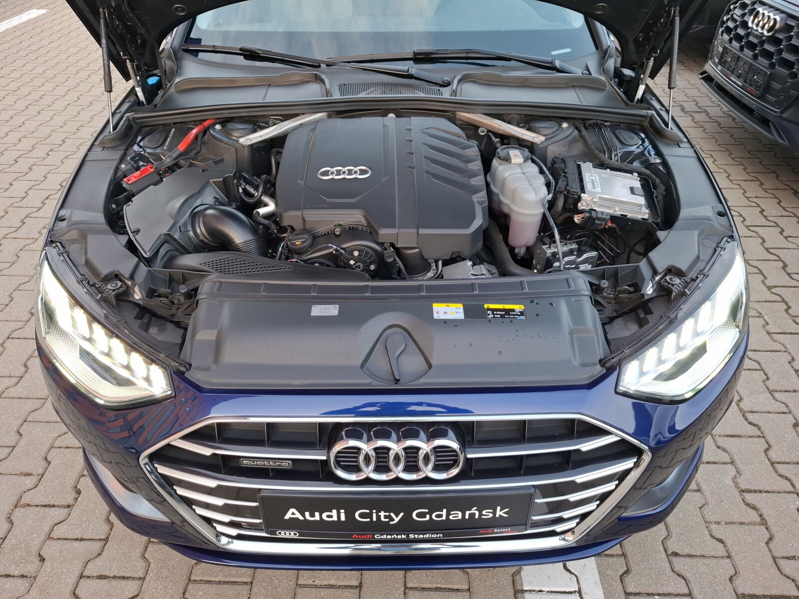 Audi A4 Avant - zdjęcie 17