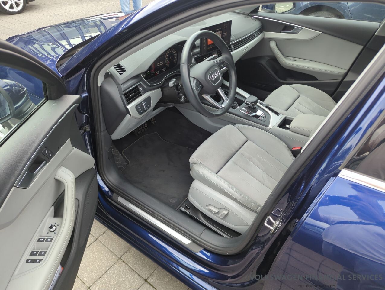 Audi A4 Avant - zdjęcie 8