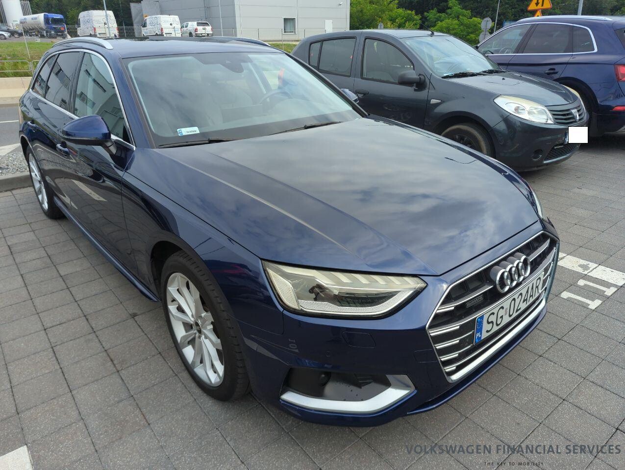 Audi A4 Avant - zdjęcie 3