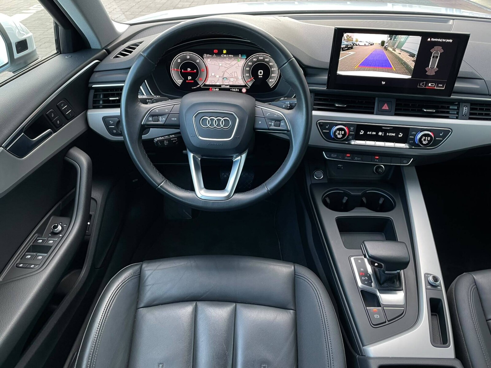 Audi A4 Avant - zdjęcie 17