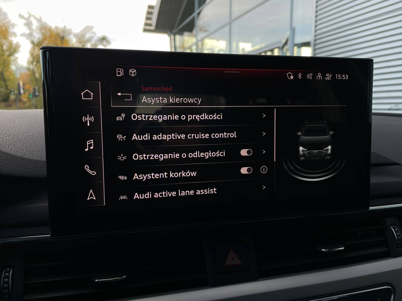 Audi A4 Avant - zdjęcie 32