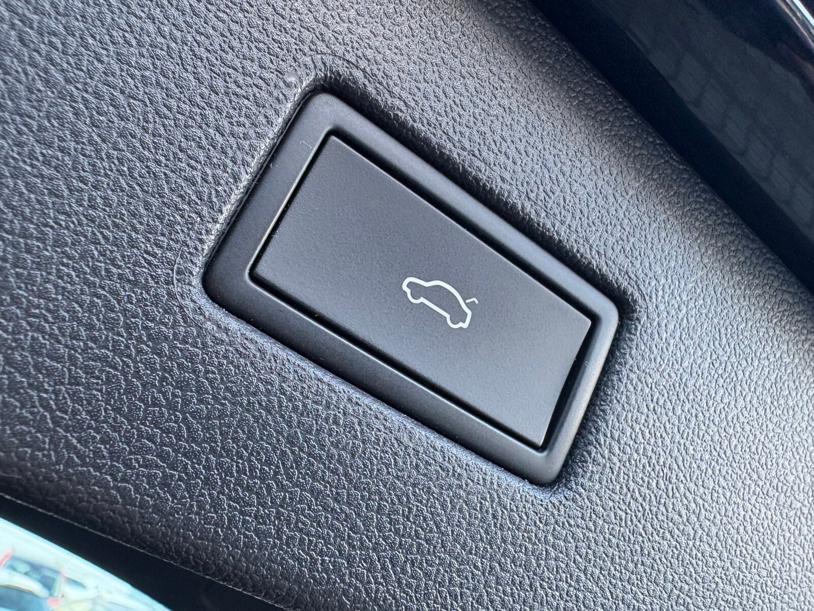 Volkswagen Tiguan Allspace - zdjęcie 19