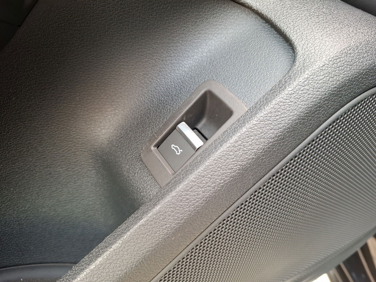 Audi A4 Avant - zdjęcie 26