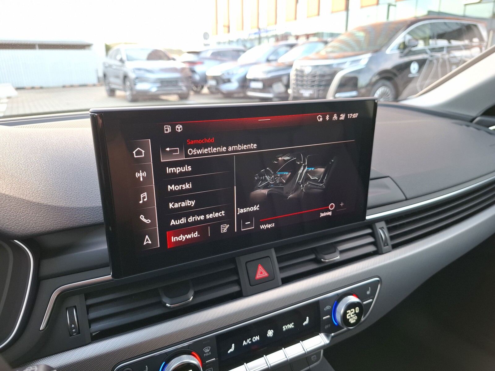 Audi A4 Avant - zdjęcie 37