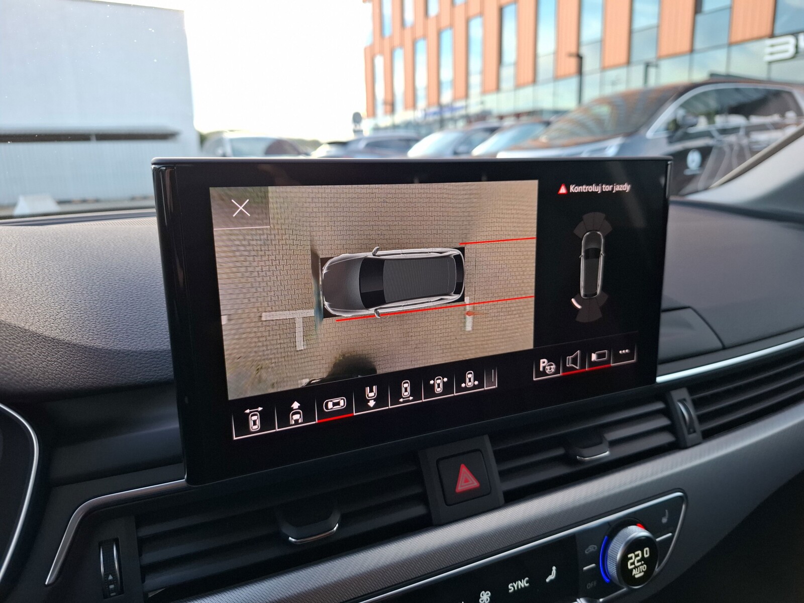 Audi A4 Avant - zdjęcie 40