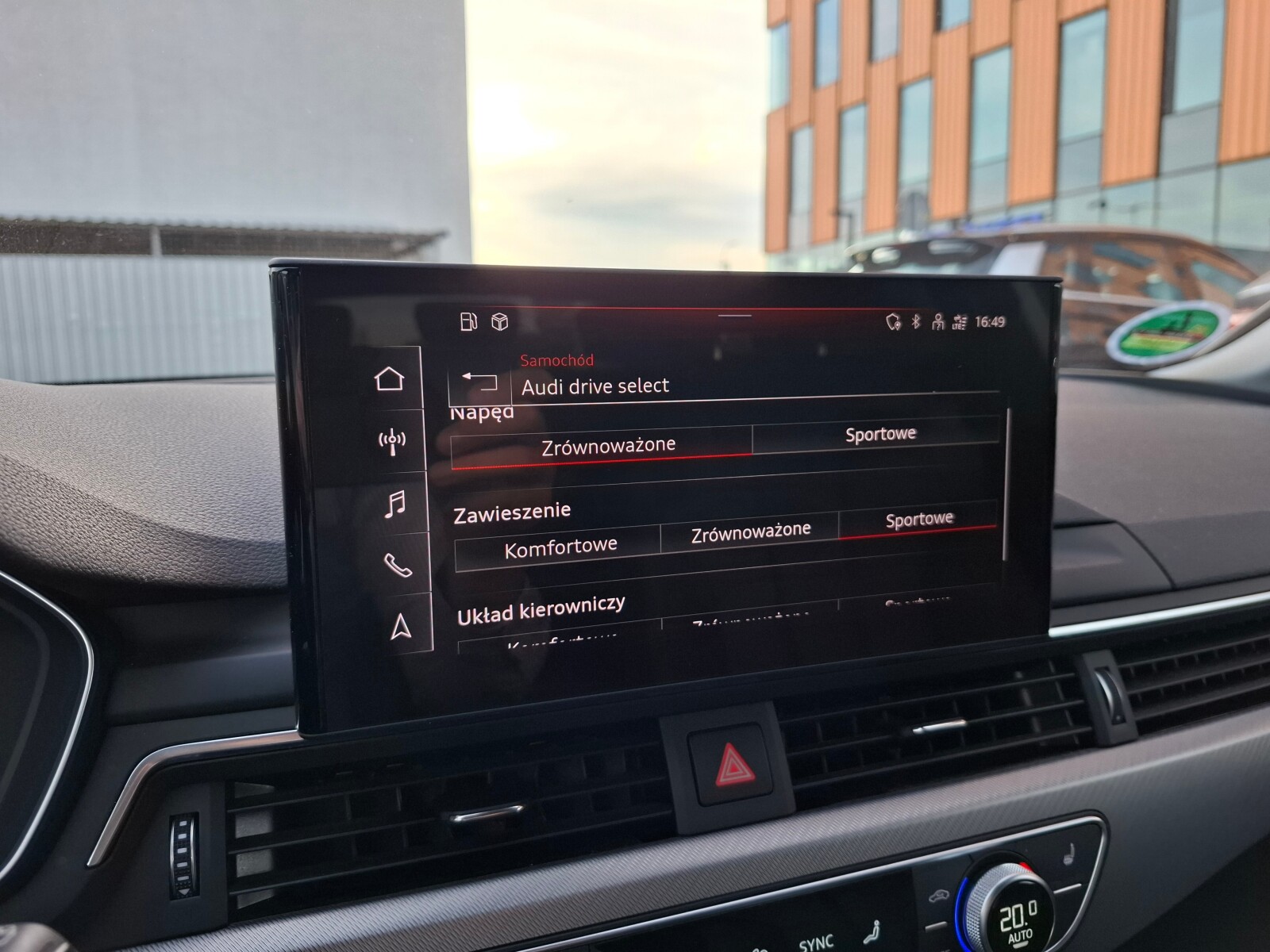 Audi A4 Avant - zdjęcie 10