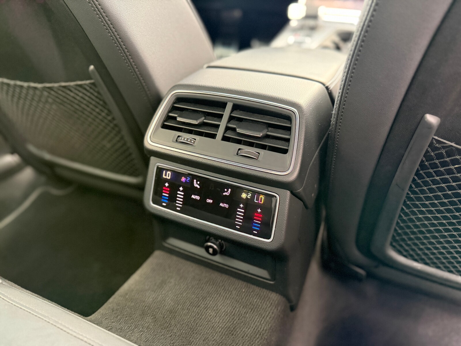 Audi A6 Limousine TFSI e - zdjęcie 12