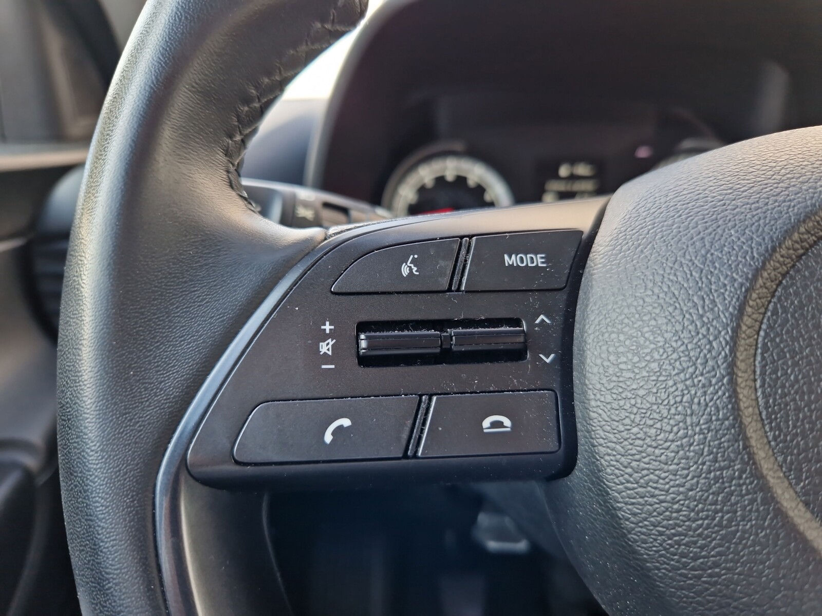 Hyundai Bayon - zdjęcie 15