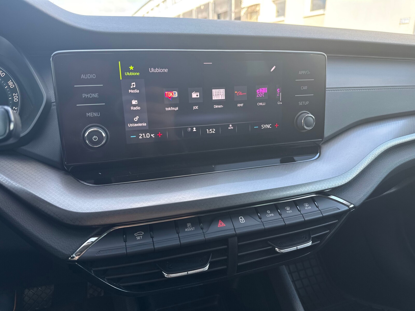 Škoda Octavia Combi - zdjęcie 21