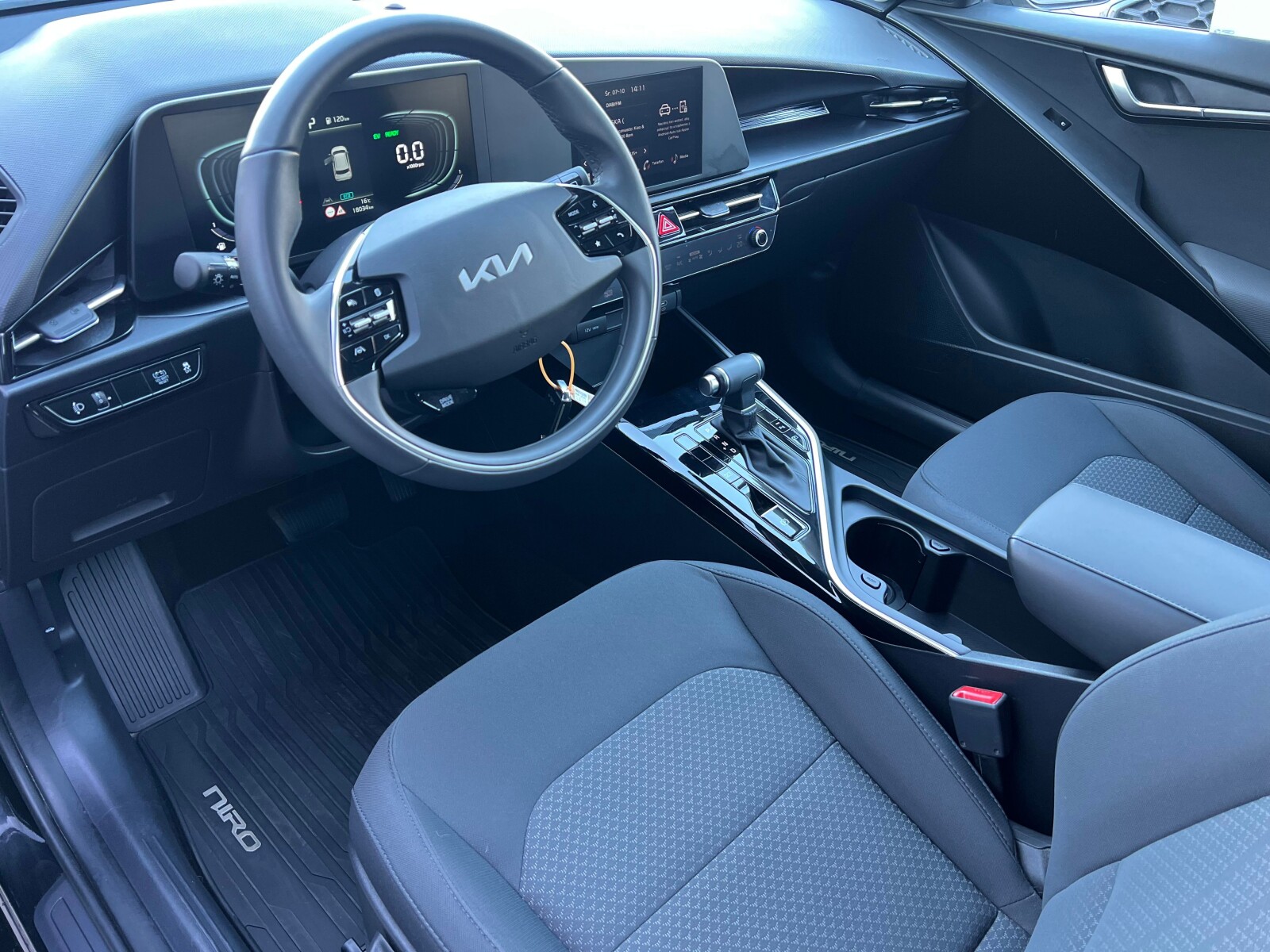 Kia Niro - zdjęcie 9