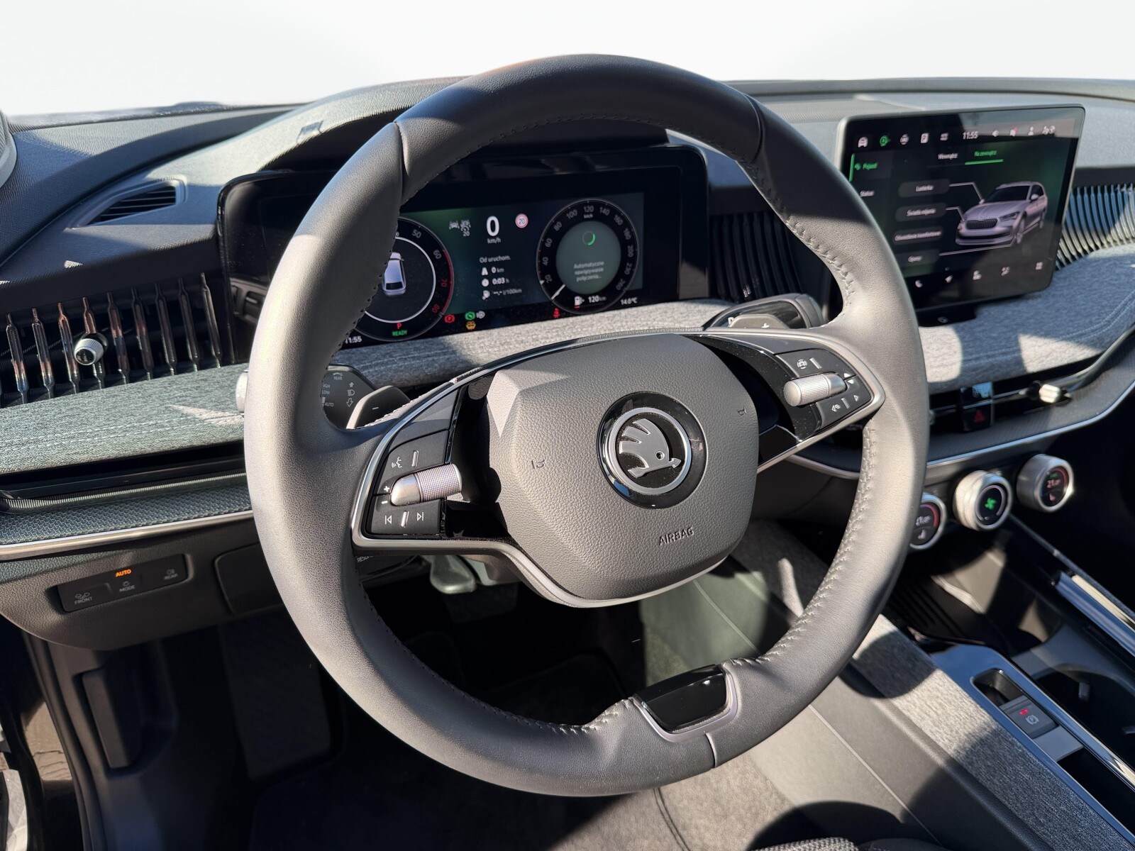 Škoda Superb - zdjęcie 12