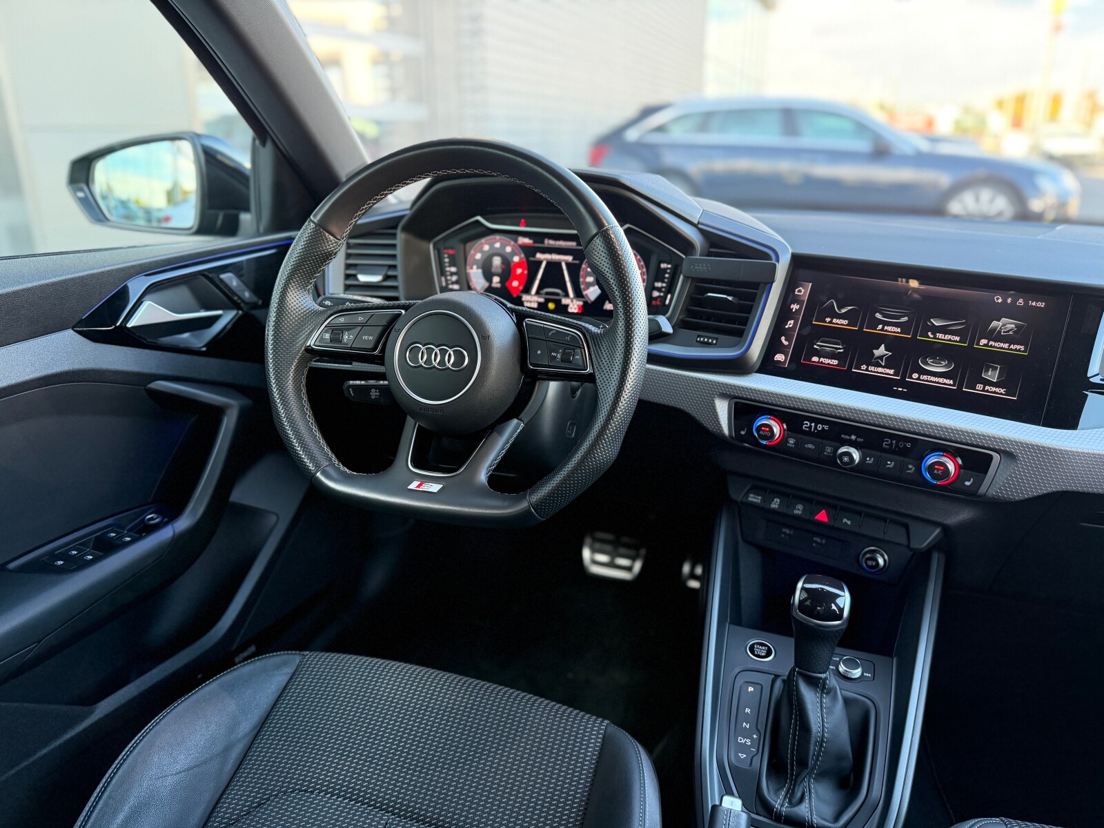 Audi A1 Sportback - zdjęcie 12
