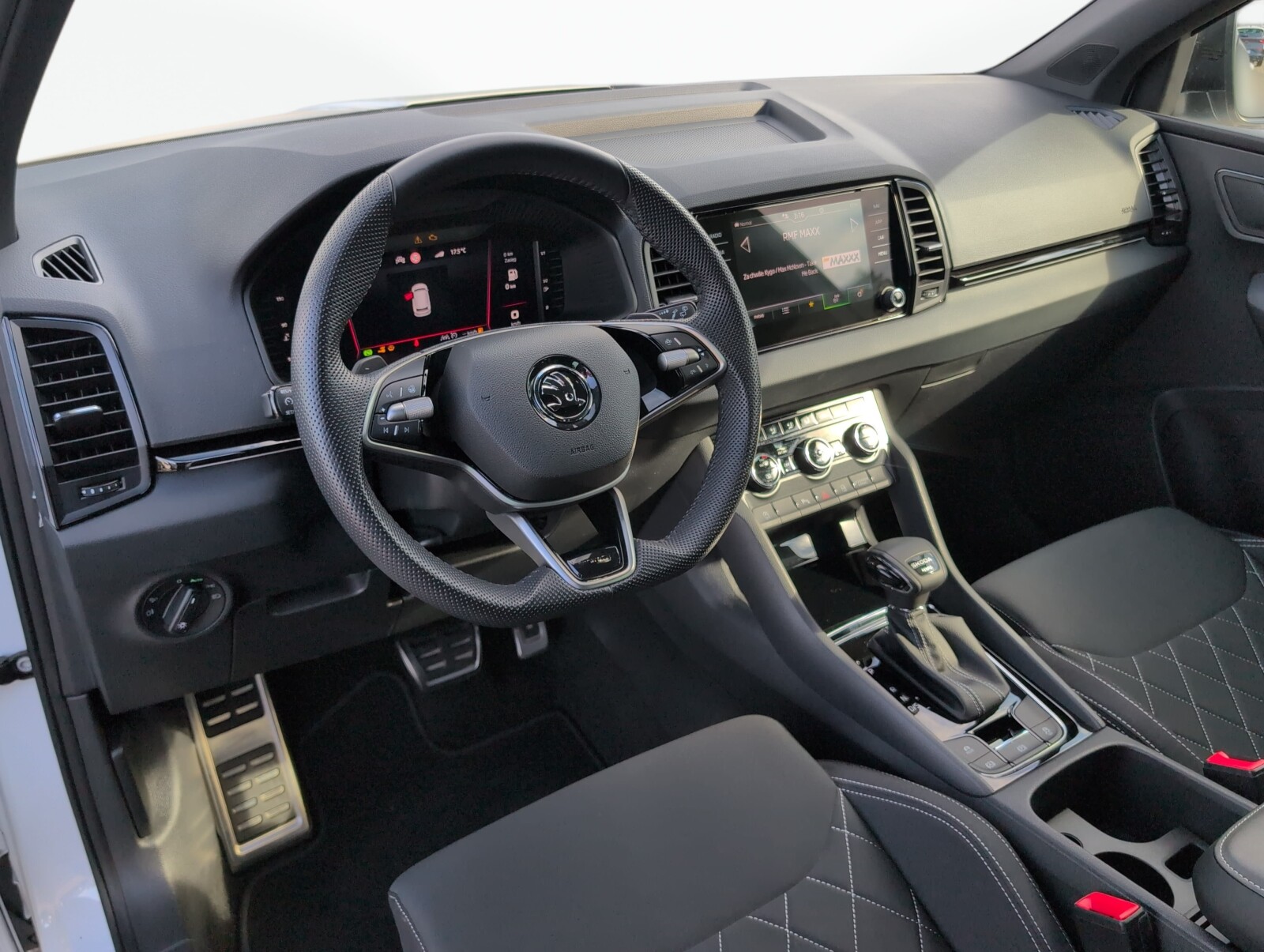 Škoda Karoq - zdjęcie 17