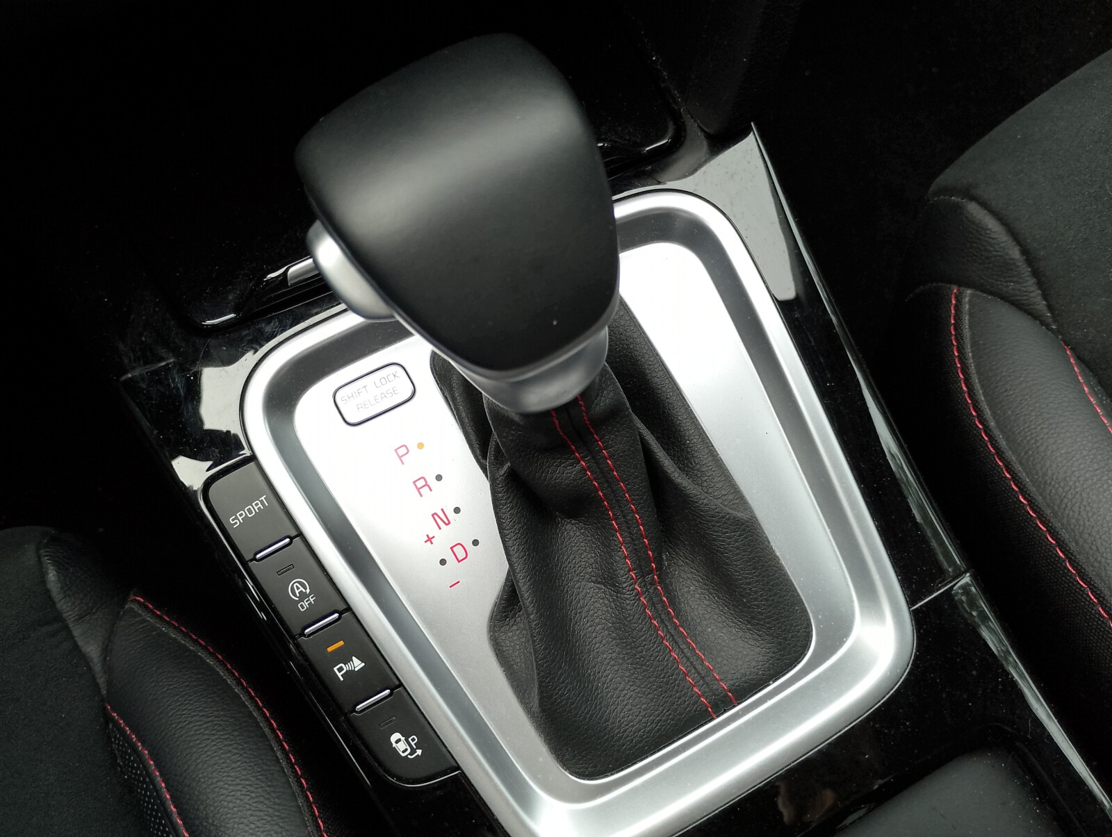Kia Pro_cee'd - zdjęcie 15
