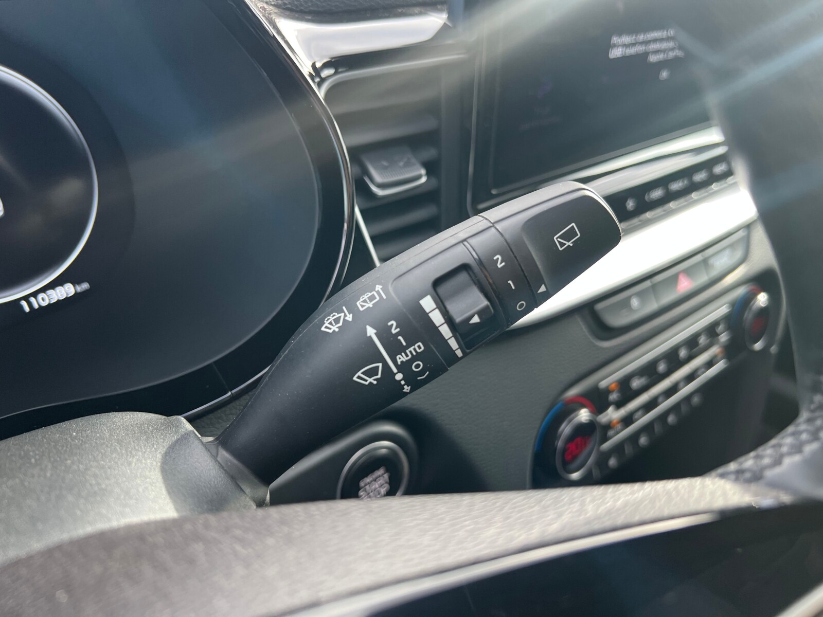 Kia Ceed - zdjęcie 20