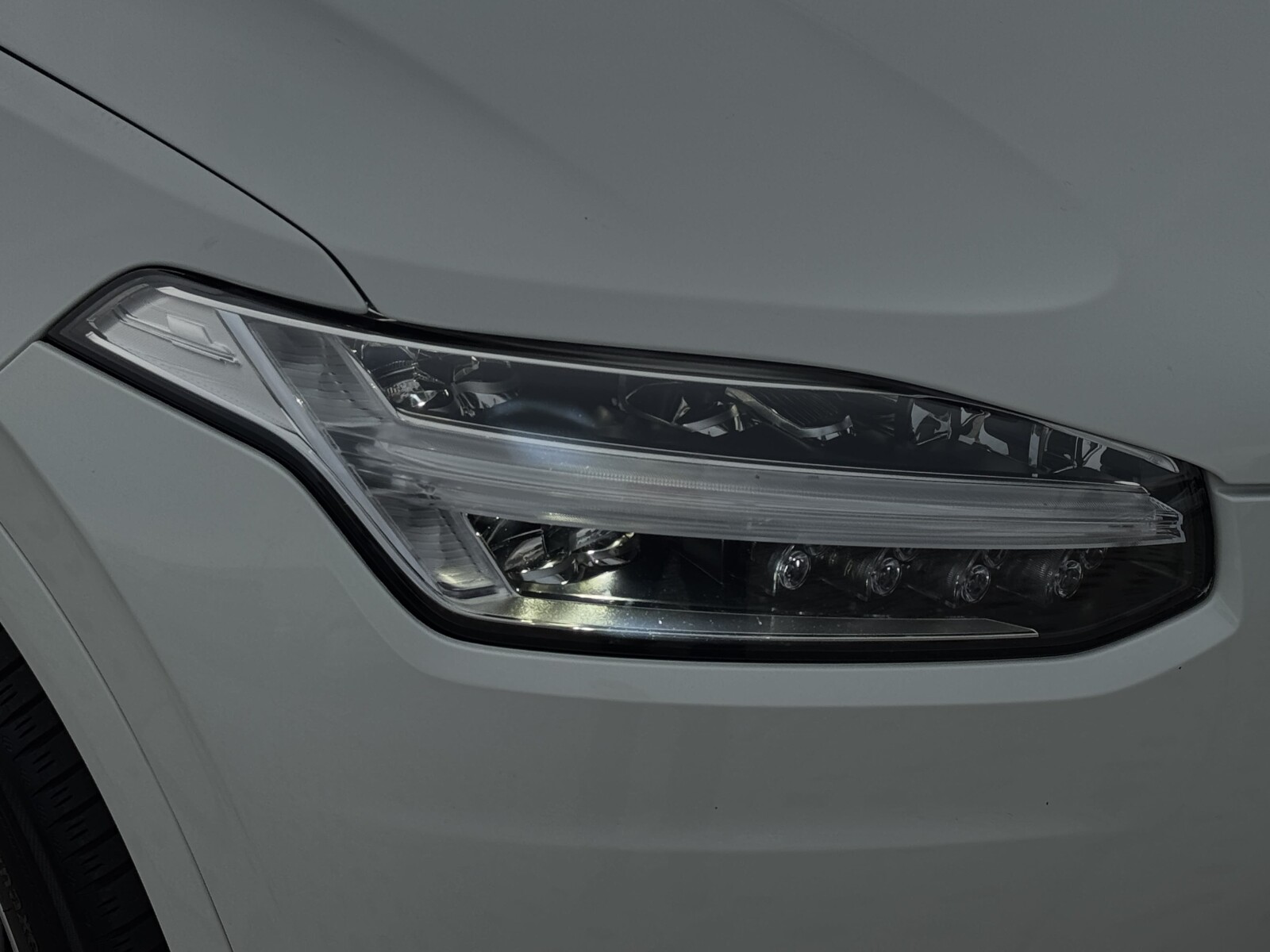 Volvo XC 90 - zdjęcie 28