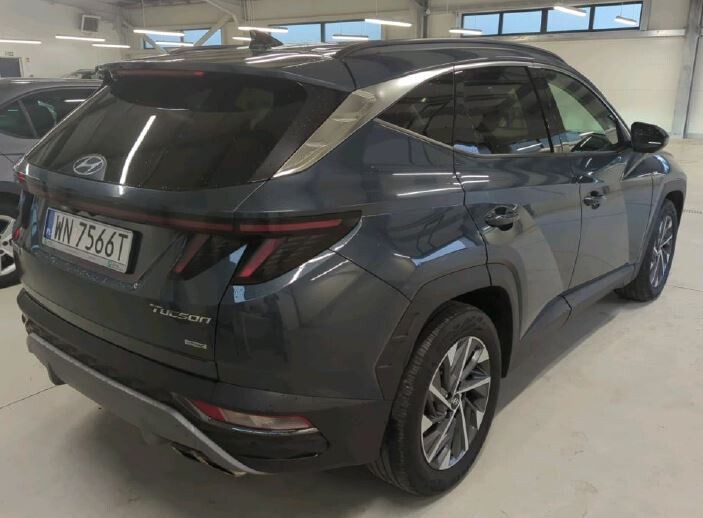 Hyundai Tucson - zdjęcie 4