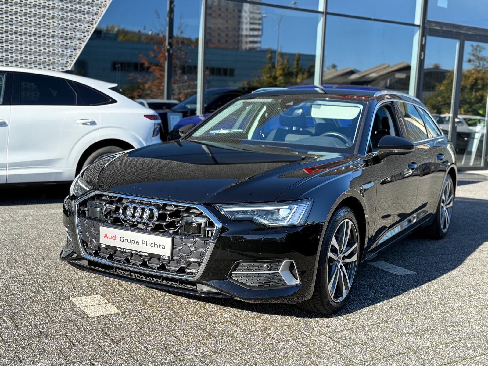 Audi A6 Avant - zdjęcie 12
