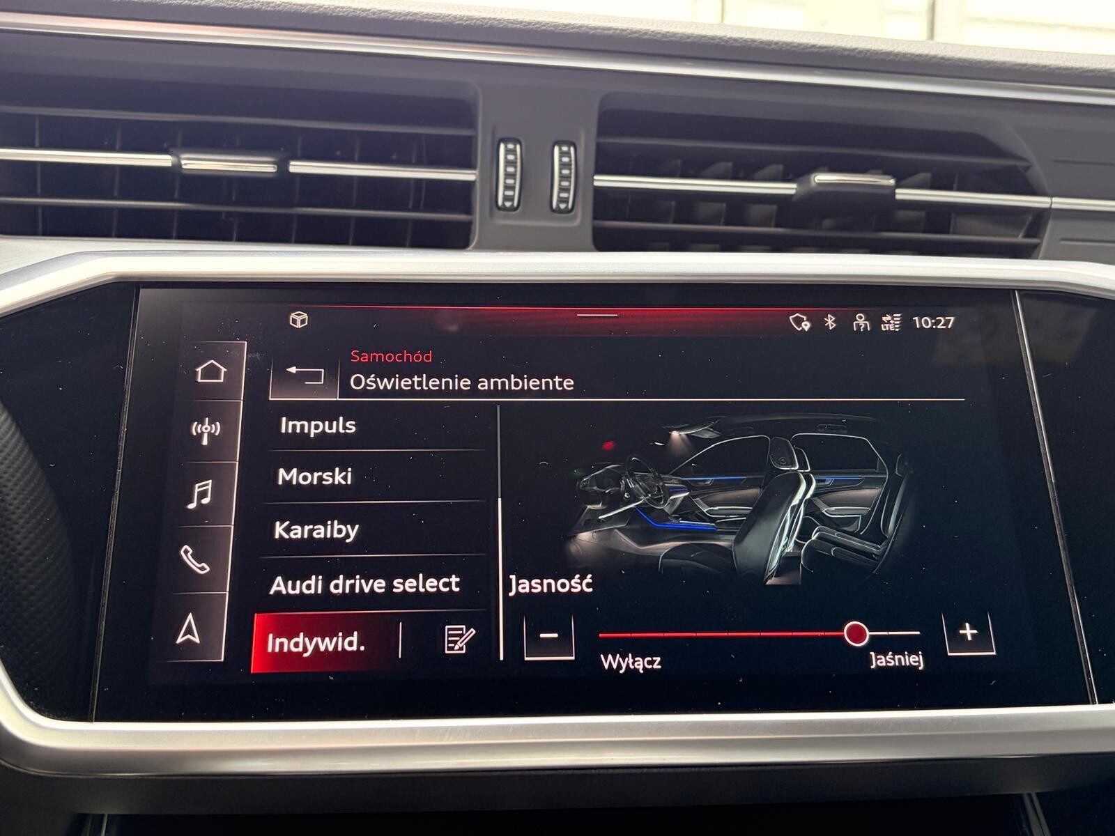Audi A6 Avant - zdjęcie 35