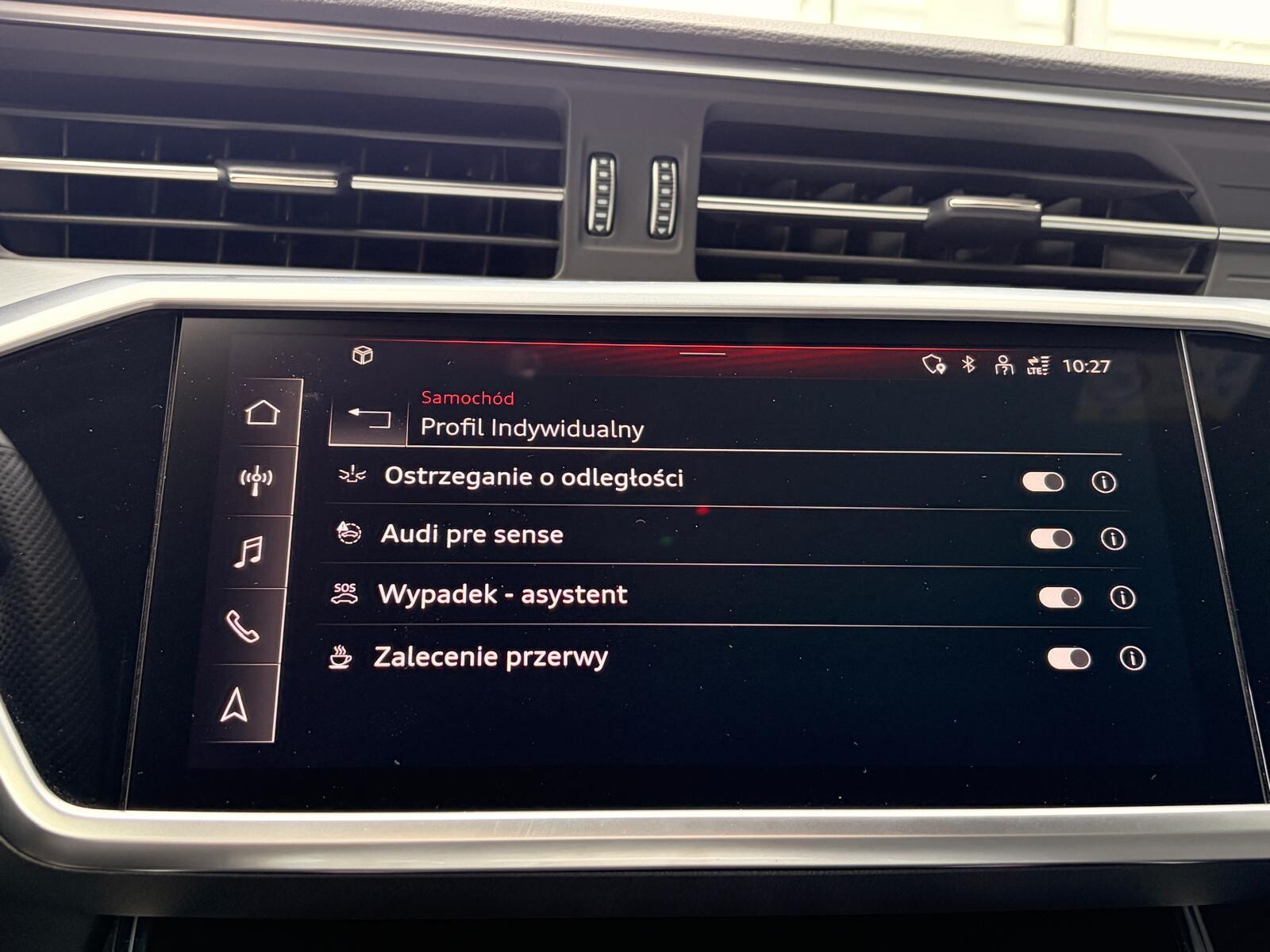 Audi A6 Avant - zdjęcie 36