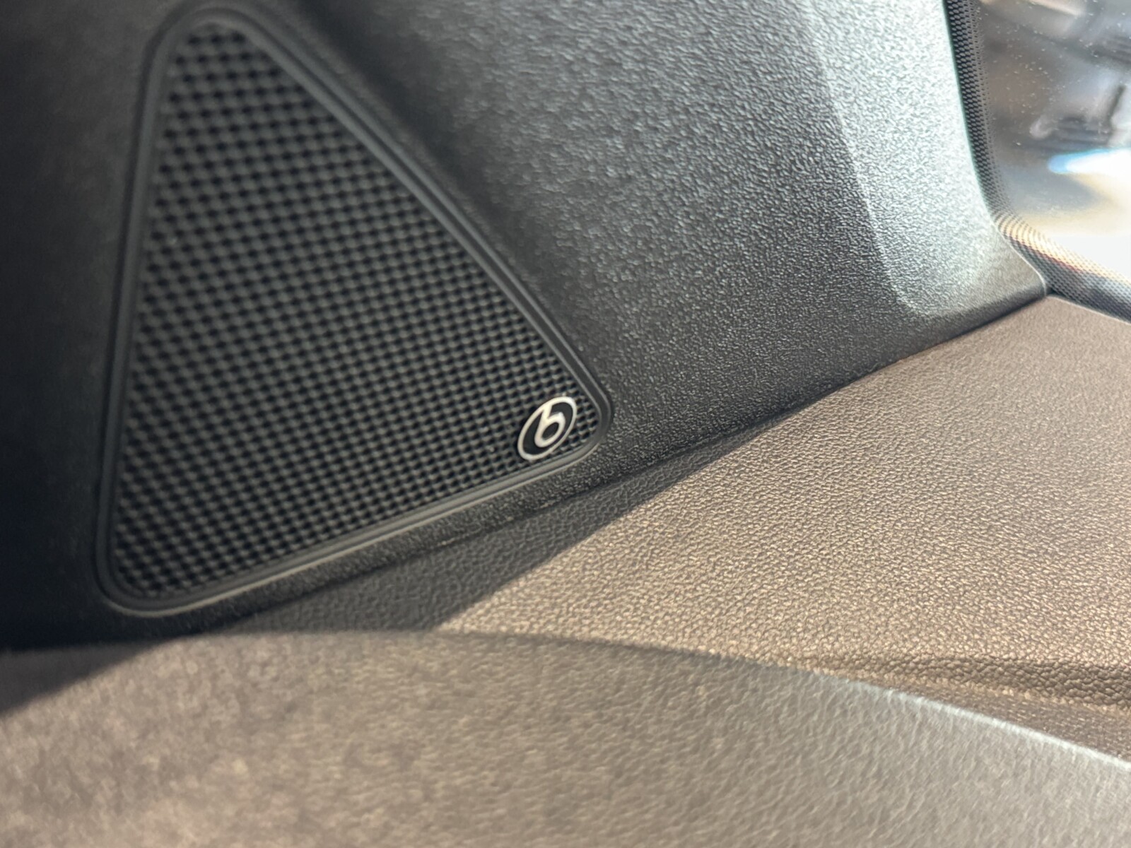 Volkswagen up! - zdjęcie 25