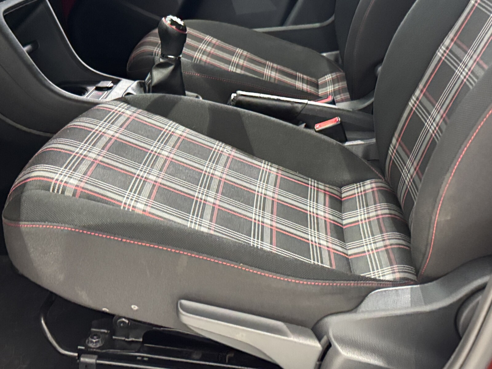 Volkswagen up! - zdjęcie 21
