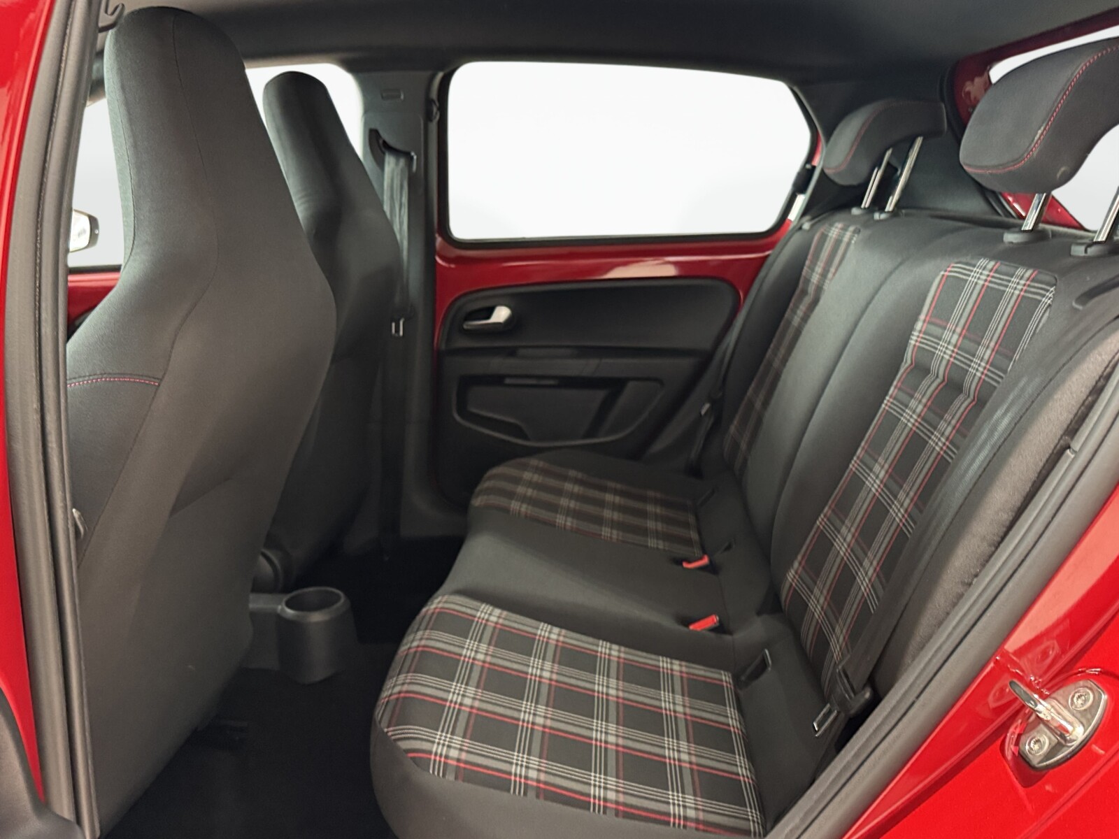 Volkswagen up! - zdjęcie 12