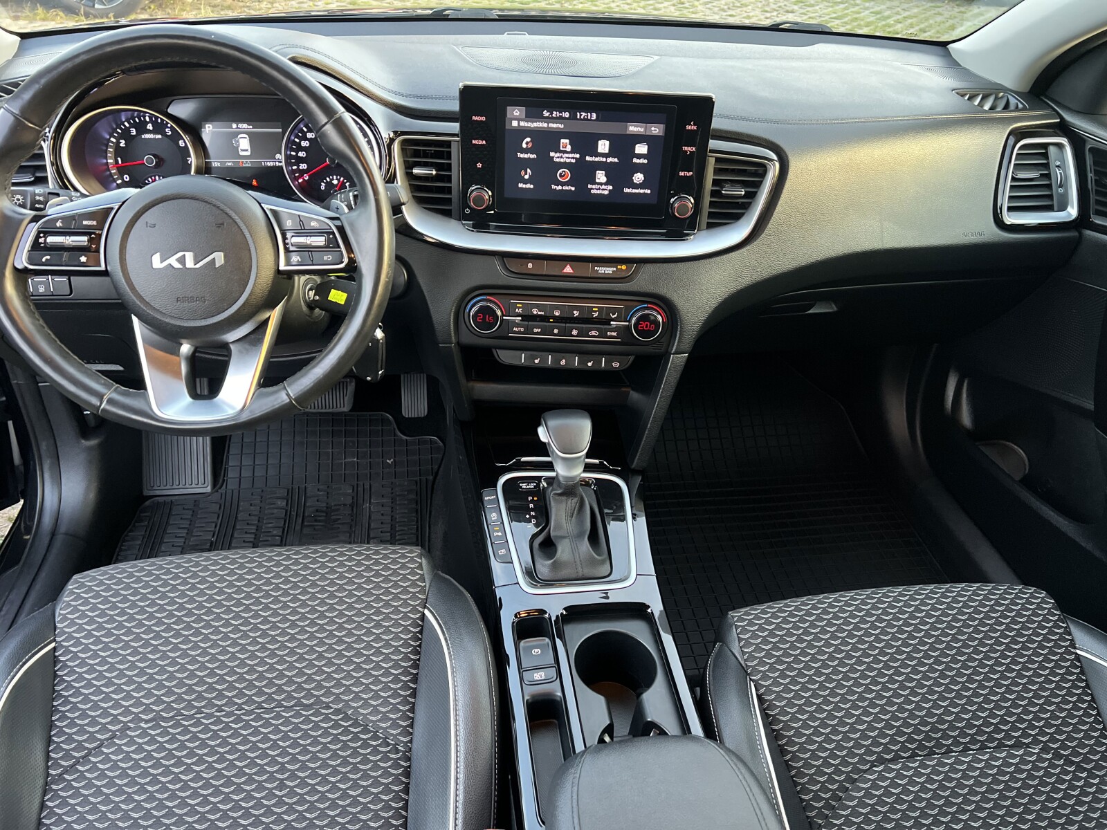 Kia Ceed - zdjęcie 9