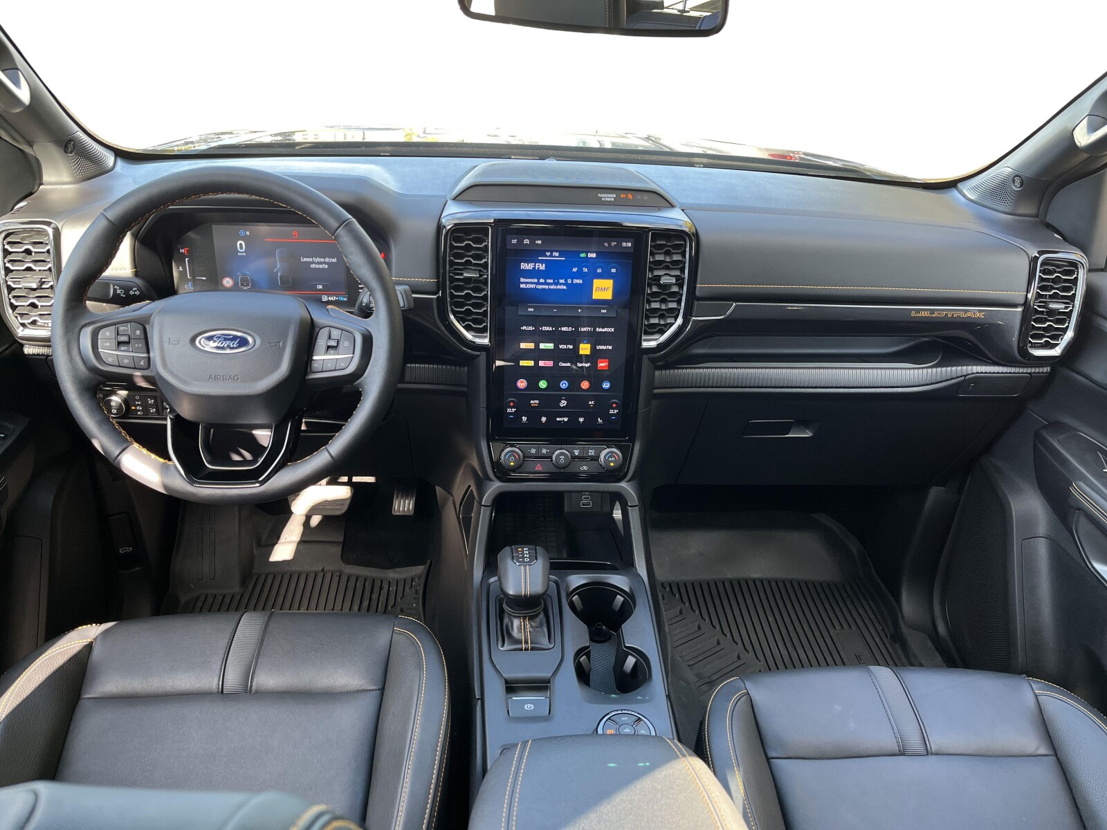 Ford Ranger - zdjęcie 12