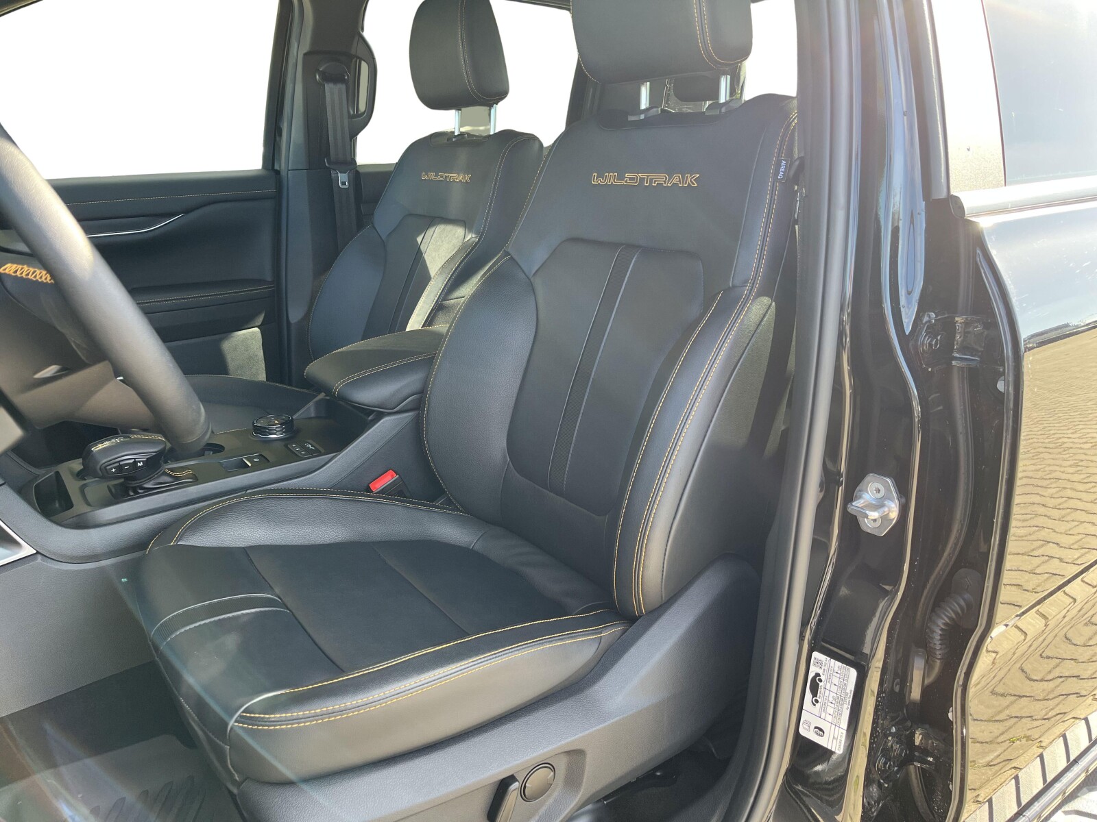 Ford Ranger - zdjęcie 16