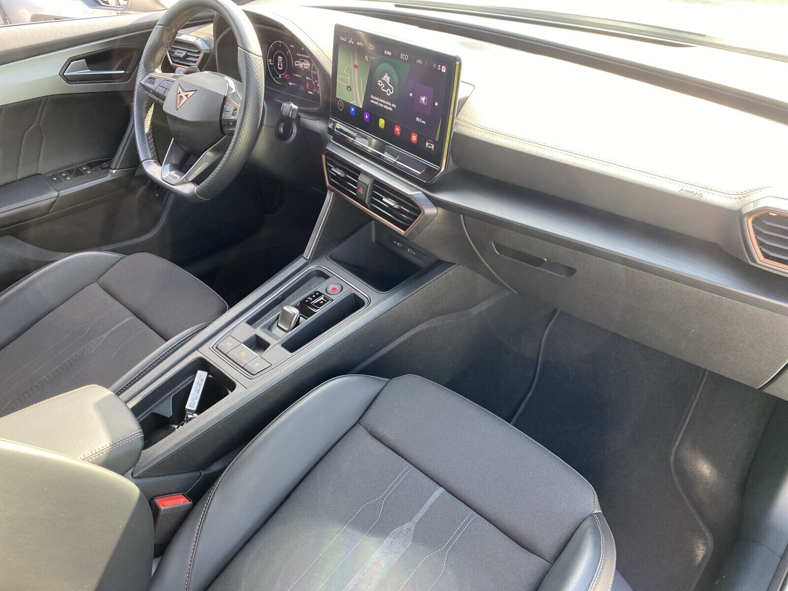 Cupra Formentor - zdjęcie 16