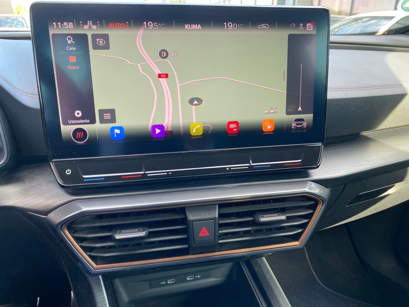 Cupra Formentor - zdjęcie 24