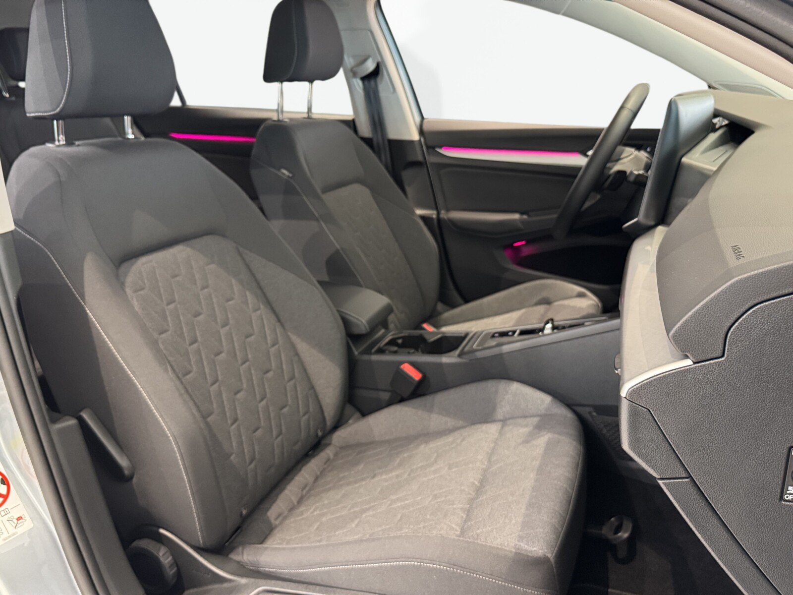Volkswagen Golf - zdjęcie 15