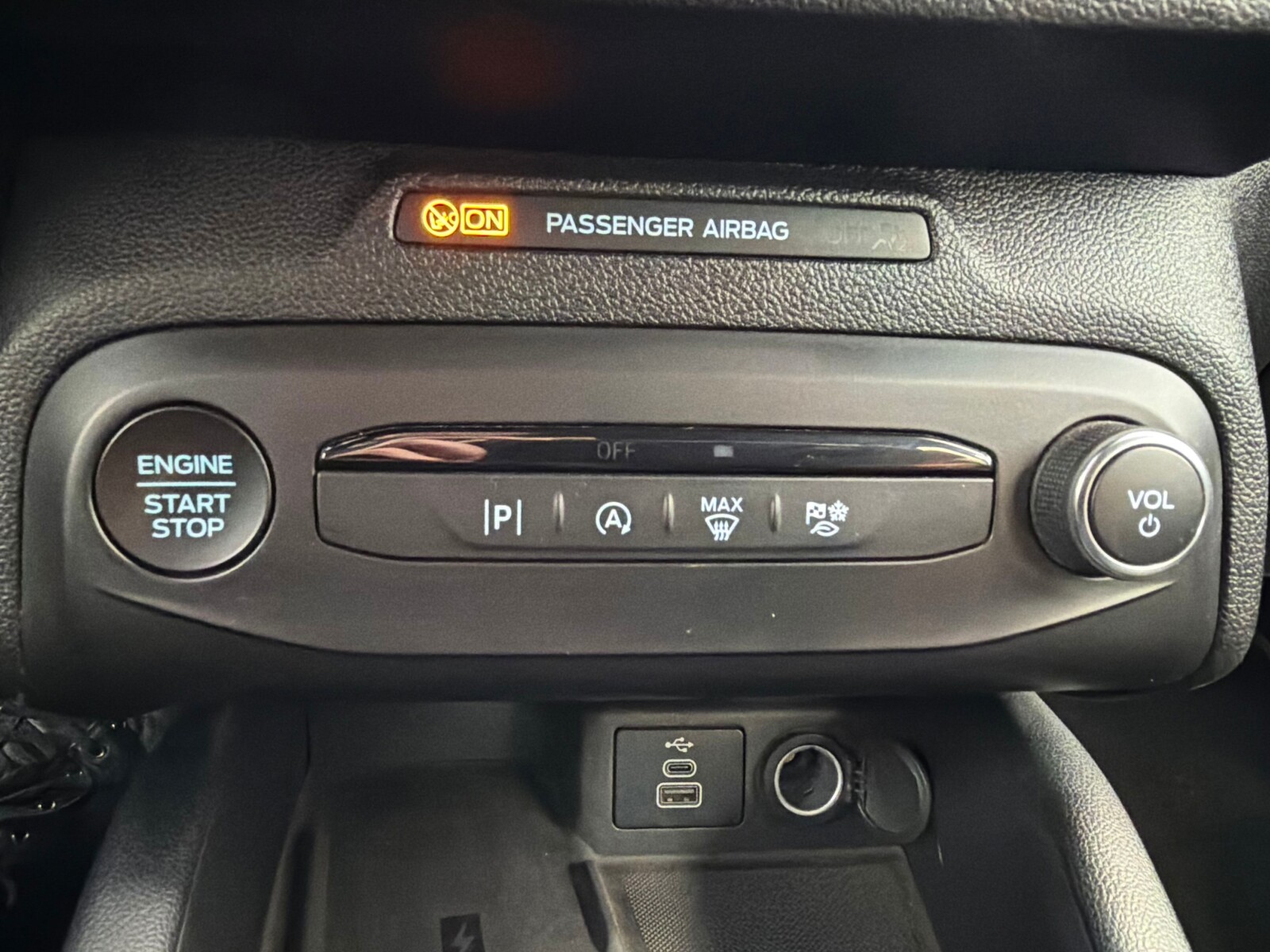 Ford Focus - zdjęcie 22