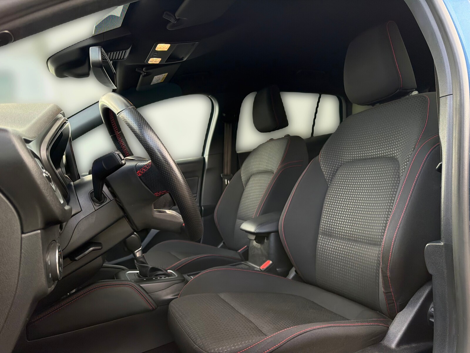 Ford Focus - zdjęcie 9
