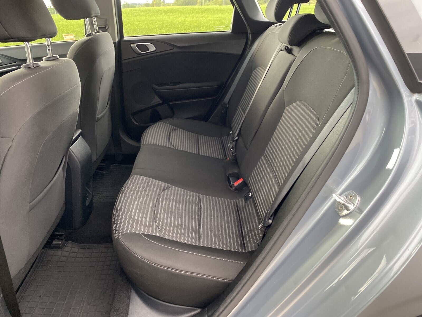 Kia Ceed - zdjęcie 11