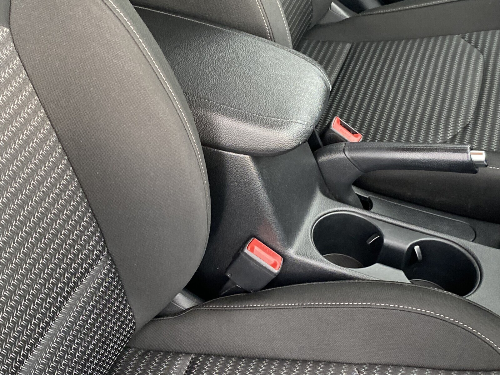 Kia Ceed - zdjęcie 15