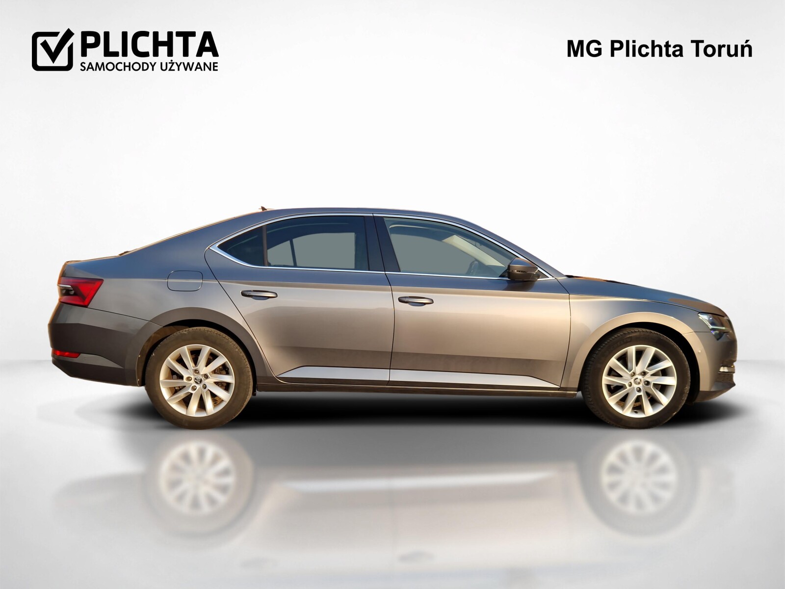 Škoda Superb - zdjęcie 6