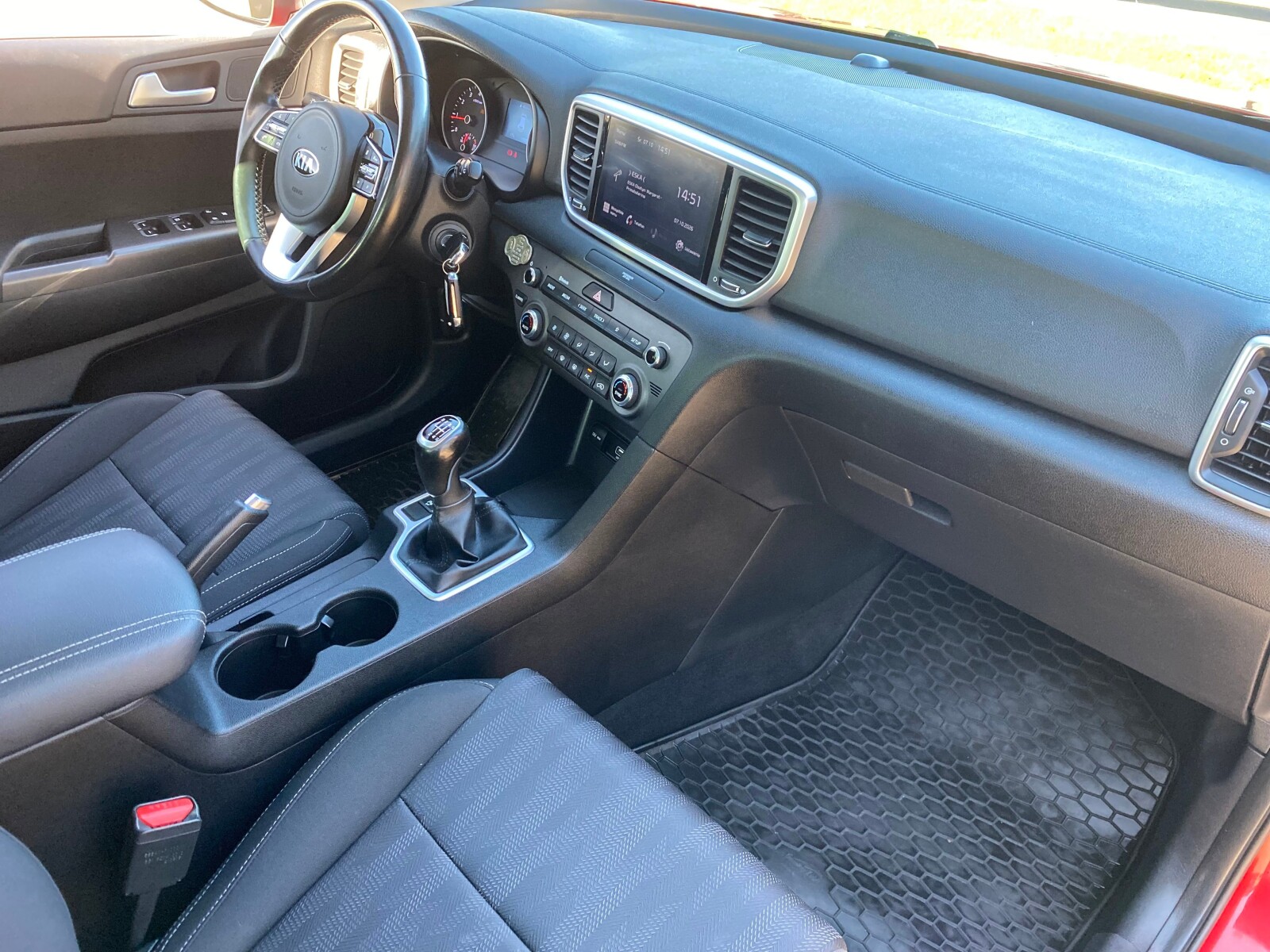 Kia Sportage - zdjęcie 16