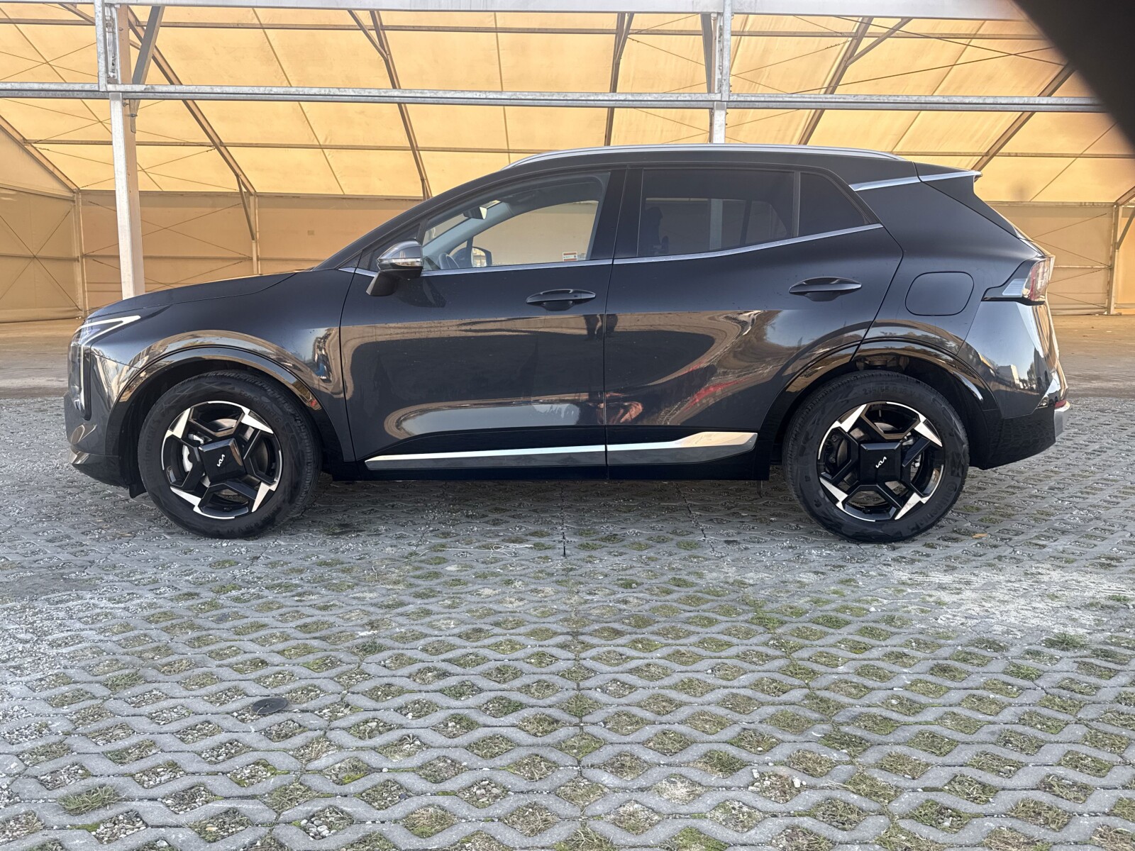 Kia Sportage - zdjęcie 2