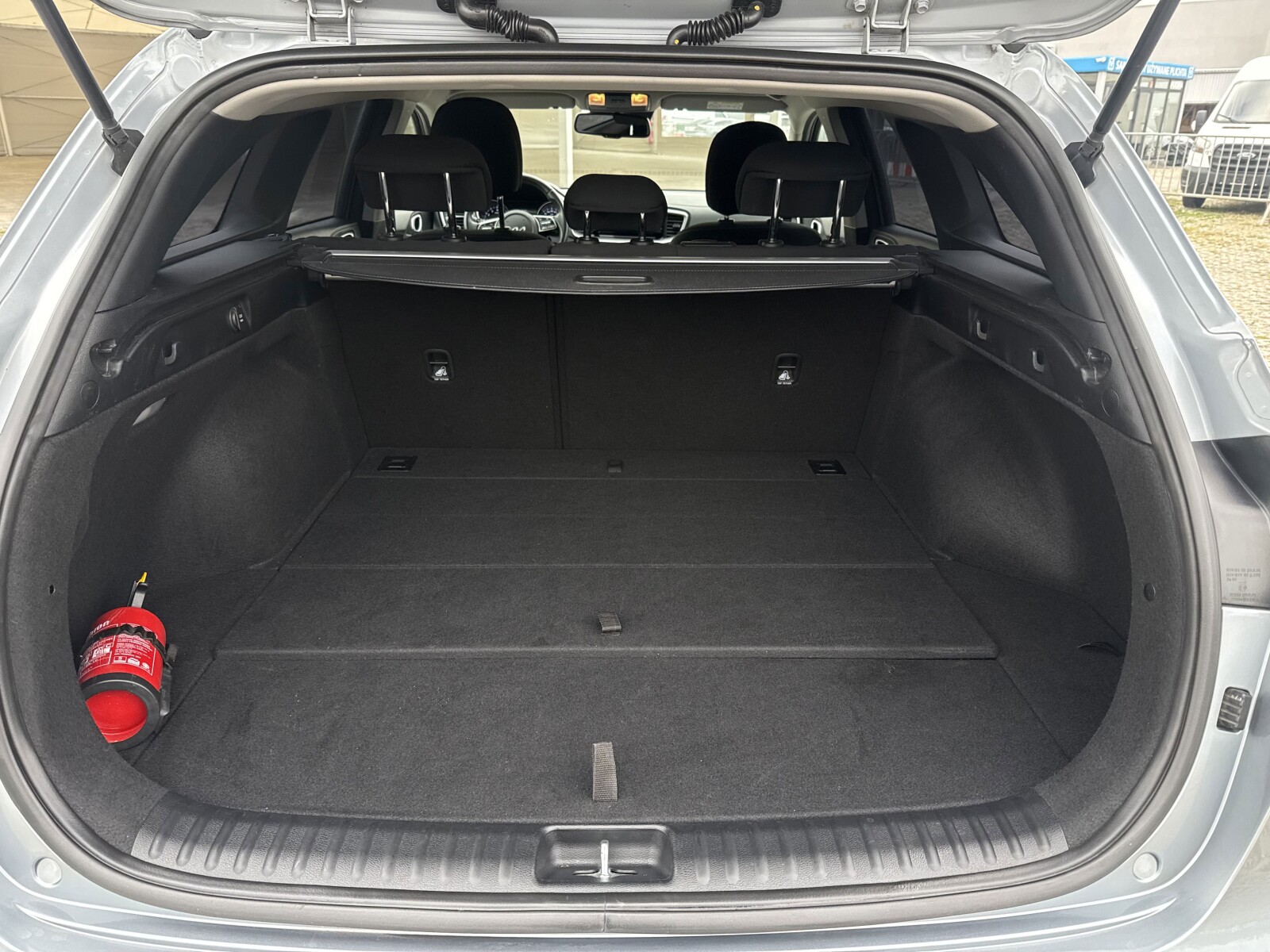 Kia Ceed - zdjęcie 17