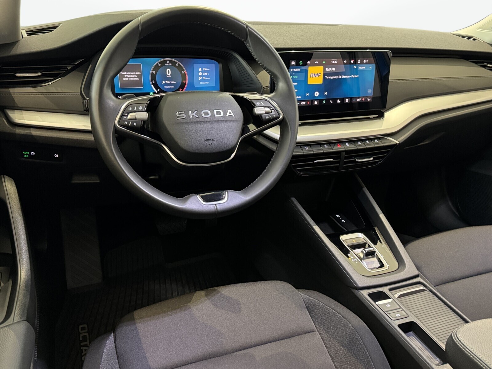 Škoda Octavia - zdjęcie 14
