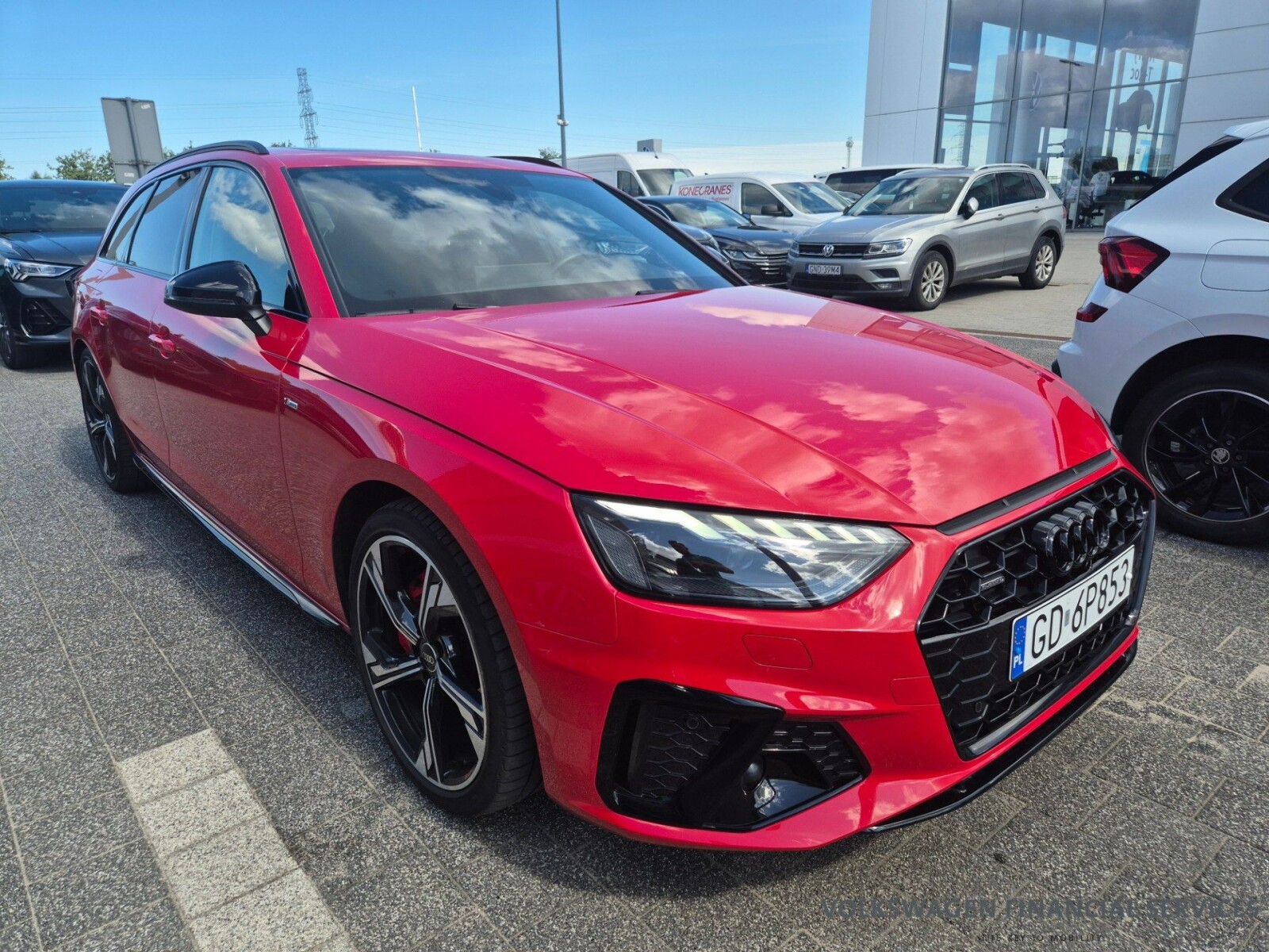Audi A4 Avant - zdjęcie 3