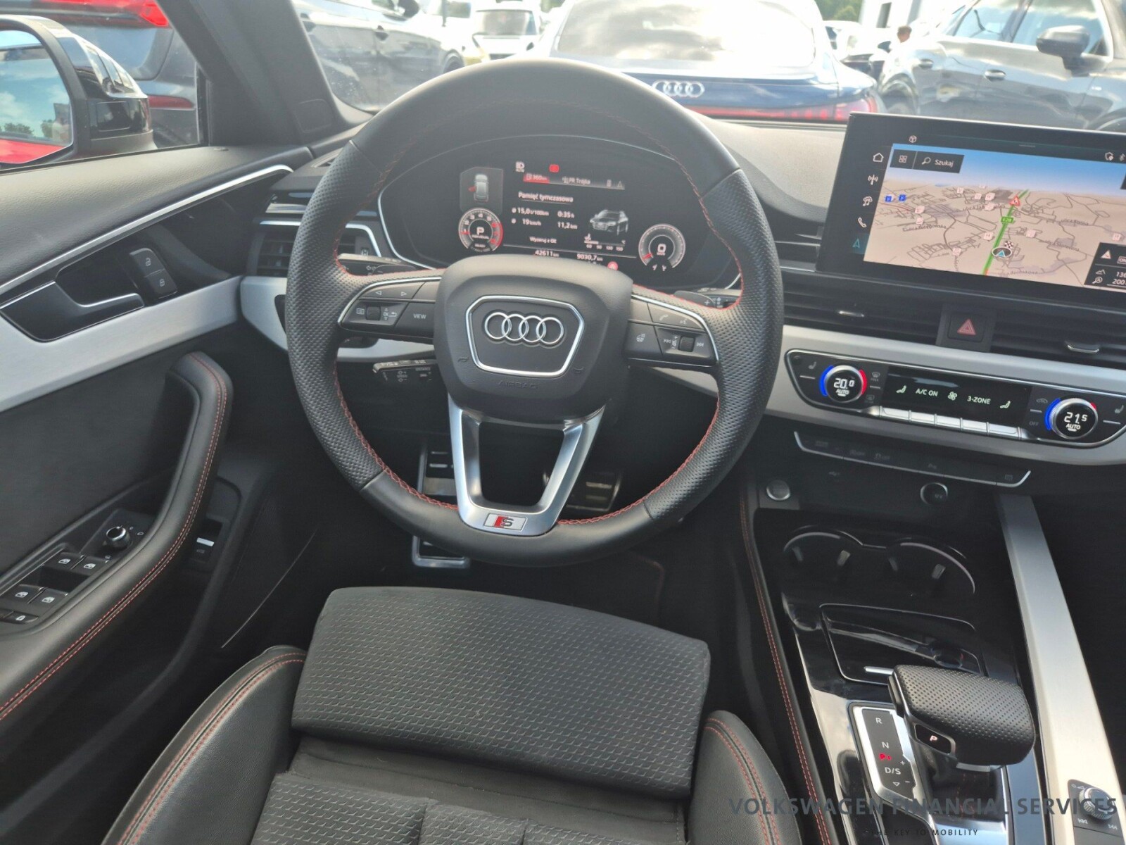 Audi A4 Avant - zdjęcie 13