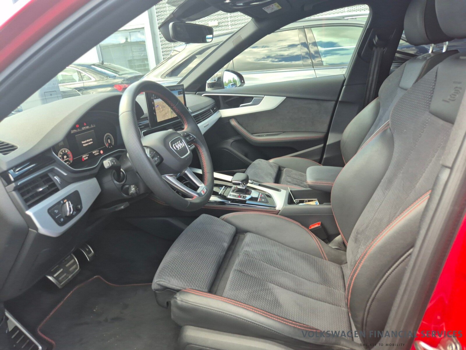Audi A4 Avant - zdjęcie 9