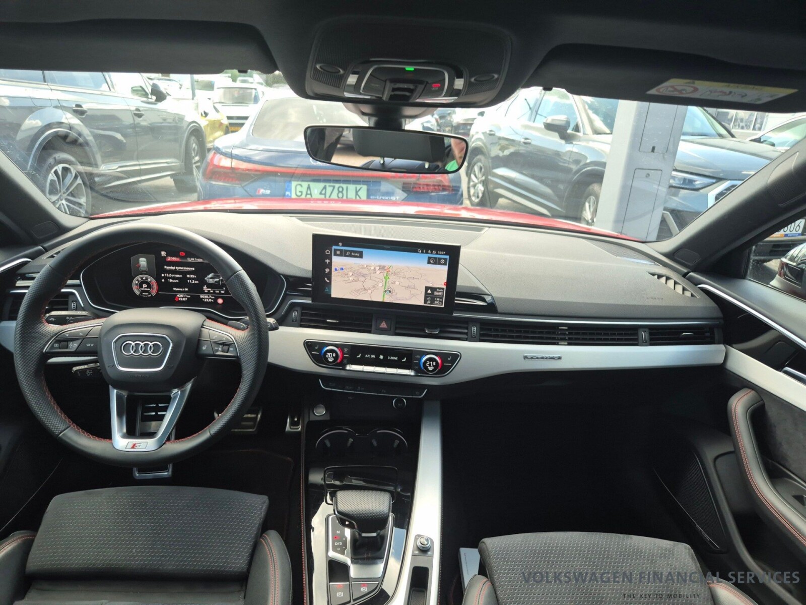 Audi A4 Avant - zdjęcie 11