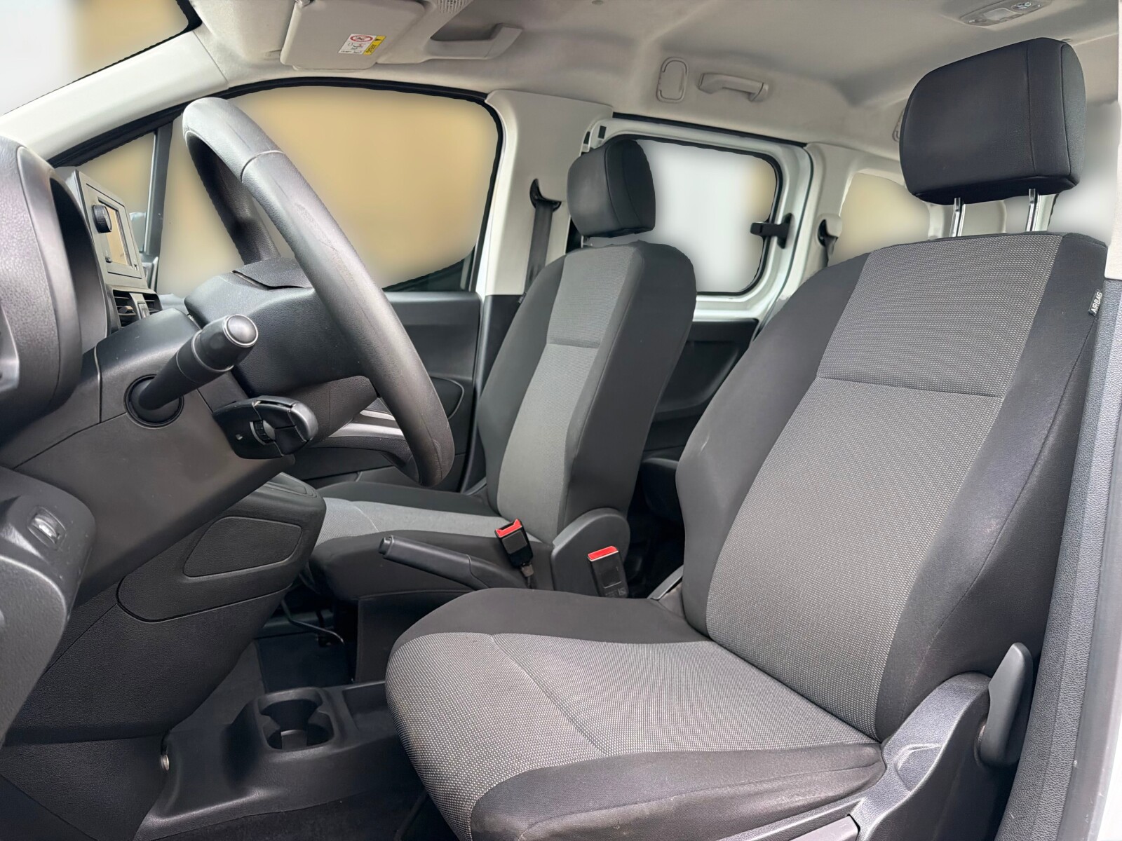 Toyota Proace City Verso - zdjęcie 10